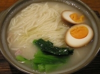 「鶏旨麺（味付け玉子トッピング）」@本場中華麺店 旨麺の写真