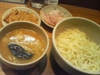 「チャーシューつけ麺」@麺屋吉左右の写真