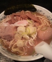 「中華そば（煮玉子入り）」@大勝軒まるいち 大宮店の写真