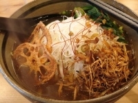 「玄菜麺ベジタリアンヌードル醤油」@ラーメン創房 一茎草の写真