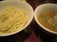 「夜のつけめん（200g）800円」@はじめの写真