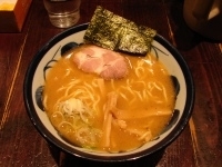 「らーめん」@めん徳二代目つじ田 麹町店の写真