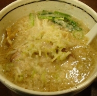 「こってり醤油ラーメン（ギタ） 650円」@麺屋 旬の写真