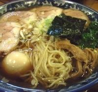 「味玉チャーシューメン大盛 + 炙りブタ丼」@○屋製麺店の写真