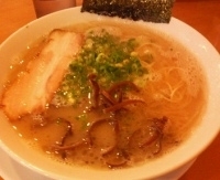 「ラーメン（麺バリカタ）680円」@博多長浜ラーメン フクフクの写真