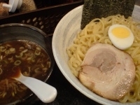 「つけ麺（大盛り）500円」@さいたま屋 神田駅前店の写真