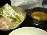 「醤油つけ麺 750円」@究極のらーめん屋 がっつ 亀戸店の写真