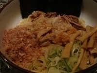 「脂そば+白ごはん」@元祖脂そば 背脂醤油 のあの写真