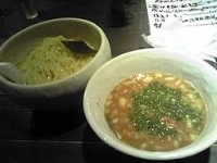 「漬け豚そば800円」@俺の空 池袋店の写真