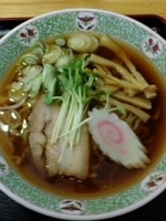「醤油ラーメン+かつ丼」@ひまつぶしの写真
