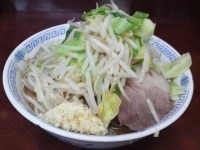 「小ラーメン」@ラーメン二郎 めじろ台法政大学前店の写真