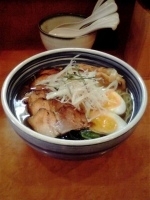 「塩肉玉そば」@麺屋 翔 西新宿本店の写真