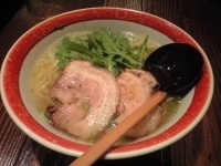 「本丸塩らー麺」@塩らー麺 本丸亭 川崎BE店の写真