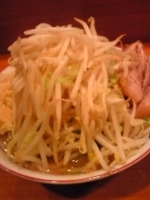 「小ラーメン（ヤサイマシマシ、ニンニク）（700円）」@ラーメン二郎 八王子野猿街道店2の写真