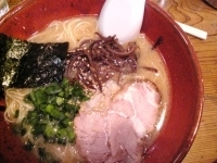 「ラーメン（600円）」@元祖長浜 大学ラーメンの写真