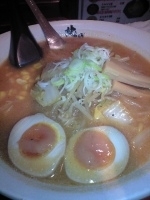 「香り味噌ラーメン+味玉子（梅）+大盛」@北の大草原 四谷店の写真