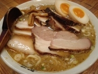 「豚バラ肉麺+味玉」@麺 髙はしの写真