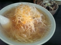 「ネギらーめん730円+蔵八セット450円」@手打ちラーメン蔵八 鹿沼店の写真