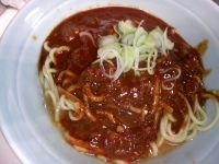 「カレーソバ￥400 （ちょっと特濃スープ入り・辛め） 肉飯小￥2」@ラーメン 日本一の写真