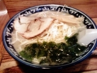 「しおラーメン」@ラーメンログハウスの写真