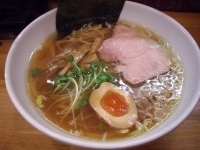 「醤油らーめん」@麺屋信玄の写真