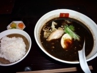 「焦がし醤油+麦ごはん 850円」@博多 五行の写真