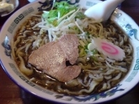「黒まる麺（コッテリ、大盛り）」@食楽 笑麺の写真
