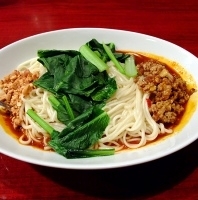 「汁なし坦々麺」@中国家庭料理 楊 池袋店の写真