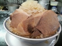 「ふじ麺+小豚（680円+150円）」@匠神角ふじ 柏店の写真