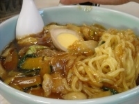 「スタミナ冷やし月見」@麺屋☆めん吉の写真