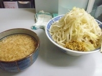 「極太角ふじづけ麺 中盛 野菜ちょい増し」@鶏とふじの写真