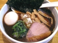 「らぅめん（味付玉子トッピング）」@めん処 とみ丸の写真