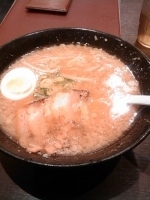 「とんこつラーメン」@ラーメン酒家 驛麺の写真