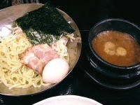 「つけ麺 醤油（とろとろ煮玉子トッピング）」@石鍋つけ麺 あつあつ 新小岩店の写真