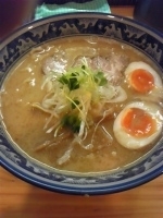 「らあめん700円+味玉100円」@らあめん波華の写真