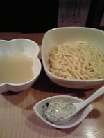 「寒しじみと冬ごぼう仕立てのつけめん」@菜の写真