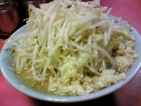 「普通盛（ヤサイマシマシ、ニンニクマシマシ）」@ラーメン二郎 歌舞伎町店の写真