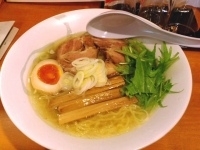 「塩らぁめん（○○さんと同じやつにしてください）￥750」@爆じゅう餃子 餃点の写真