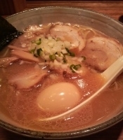 「チャーシュー金ラーメン+味玉」@醤道 ver.心の写真