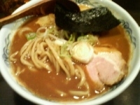 「クレイジー味噌ラーメン800円」@日の出らーめん 横浜桜木町本店の写真