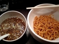 「辛口つけ麺（830円）+大盛り（110円）」@東神田ら〜めんの写真