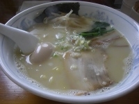 「とんこつ塩 650円」@ラーメン 利尻 高萩店の写真