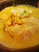 「味噌らーめん750円」@北海道らーめん 楓 平和島店の写真