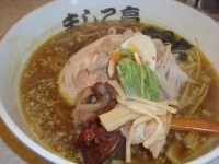 「びっくり醤油らーめん+ピリ辛カレー」@東京とんこつ ましこ亭の写真