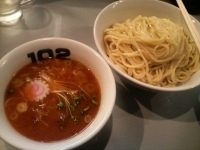 「辛つけ麺（大盛）」@つけめん102 大宮店の写真