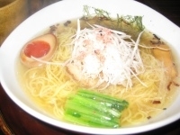 「近江塩鶏麺+焼・焼き豚丼」@天下ご麺 浜大津店の写真