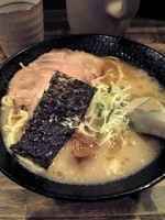 「ヨシベーラーメン塩」@ラーメン ヨシベー 錦糸町店の写真