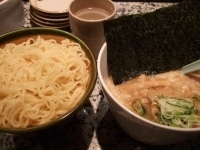 「つけ麺（渋谷型）+大盛」@元祖脂そば 背脂醤油 のあの写真