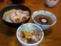 「つけ麺、大盛り&チャーシュウ丼」@麺屋 渡来人（Try-Jin）の写真