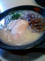 「はかた+替え玉×4」@美園とんこつラーメン 四六三の写真